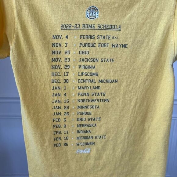 Gildan university of Michigan Wolverines NCAA Basketball Maize Rage 22-23 Tshirt - Picture 6 of 8
